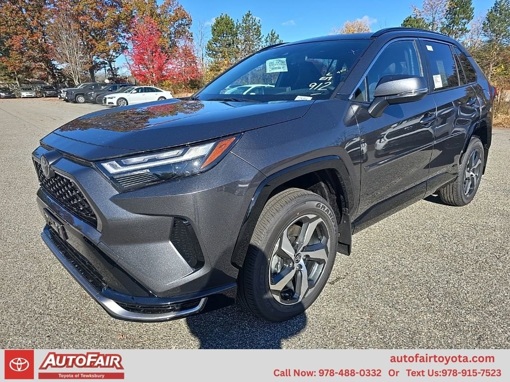New 2025 Toyota RAV4 Plug-in Hybrid SE SUV