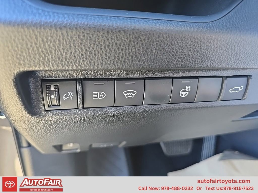 2025 Toyota Rav4 Plug-In Hybrid - Photo 13