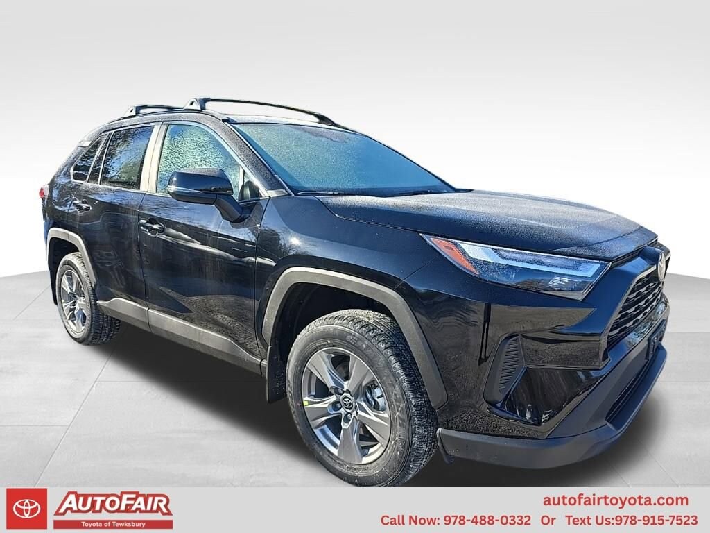 New 2025 Toyota RAV4 XLE SUV