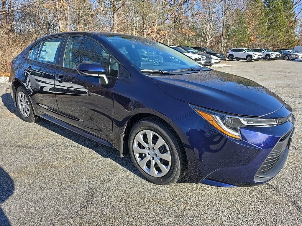 2026 Toyota Corolla LE's photo