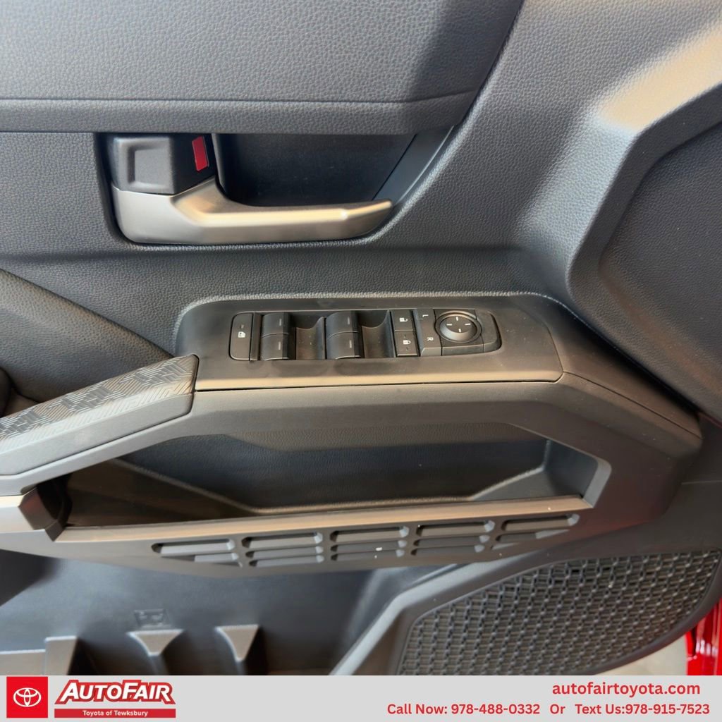 2025 Toyota Tacoma TRD Off Road - Photo 9