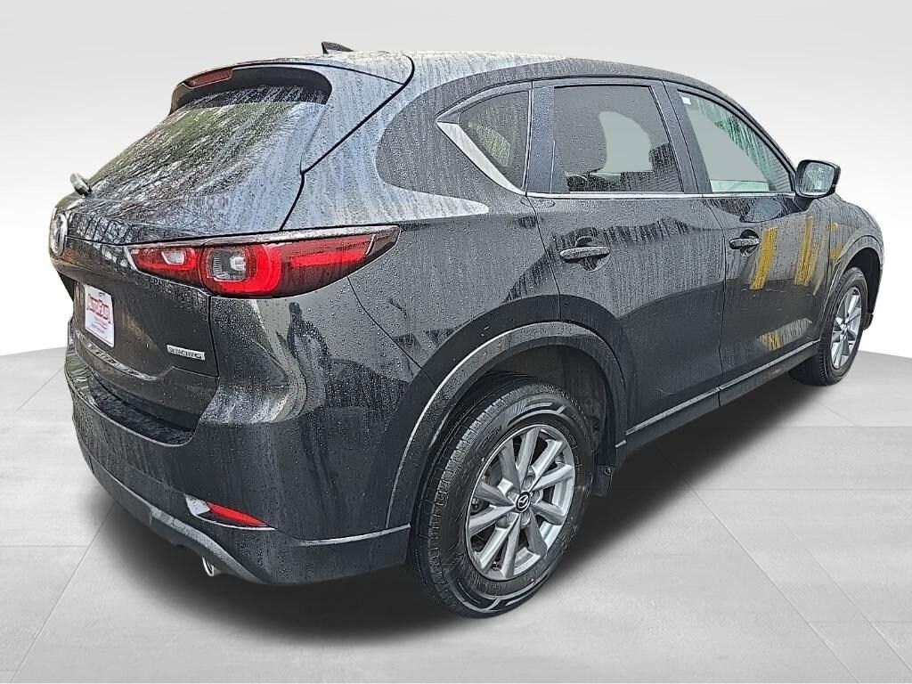 2025 Mazda CX-5 2.5 Select photo 3