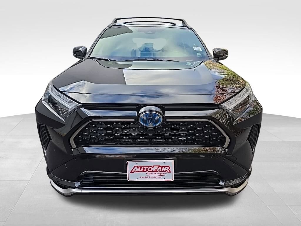 2023 Toyota RAV4 Prime SE photo 2