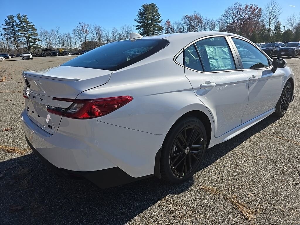 New 2026 Toyota Camry SE Sedan