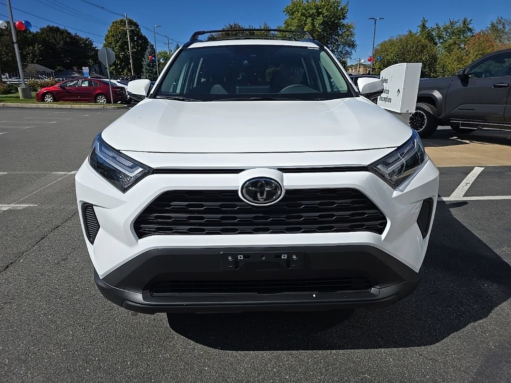 New 2025 Toyota RAV4 XLE SUV