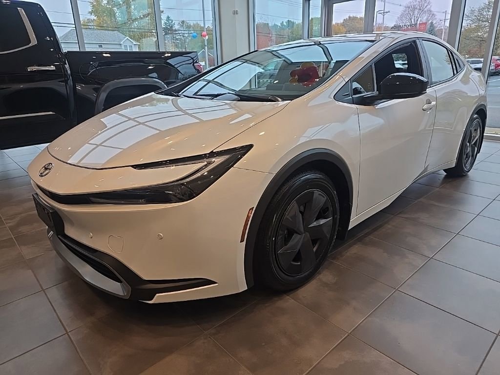 New 2026 Toyota Prius Plug-in Hybrid SE Hatchback