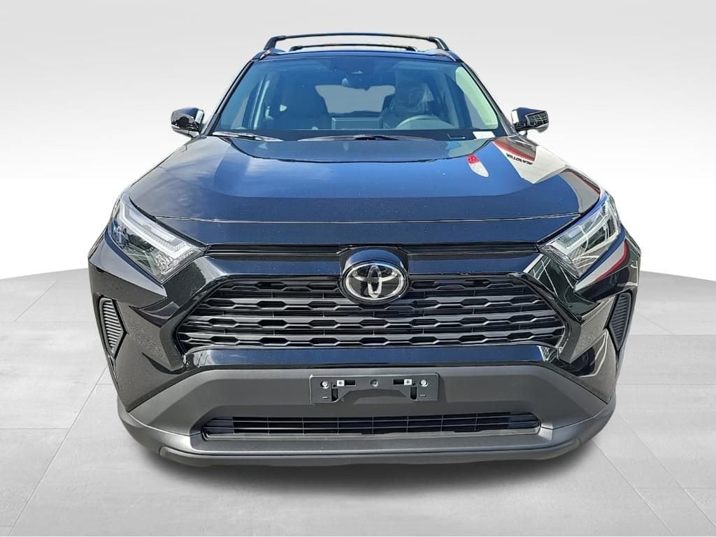 New 2025 Toyota RAV4 XLE SUV