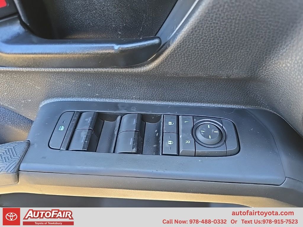 2026 Toyota Tacoma SR5 - Photo 10