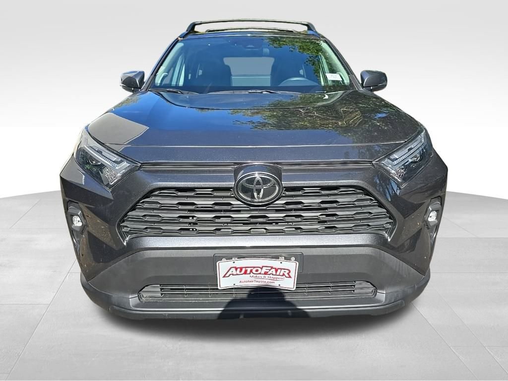 2023 Toyota RAV4 XLE Premium photo 2
