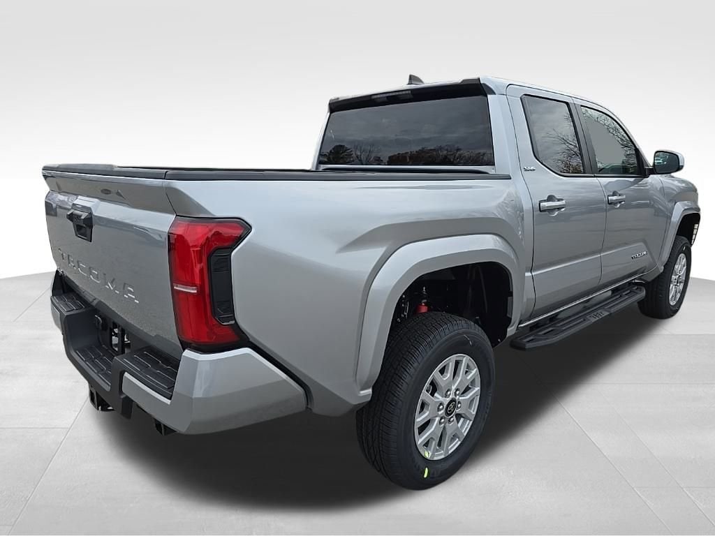 New 2025 Toyota Tacoma SR5 Truck Double Cab