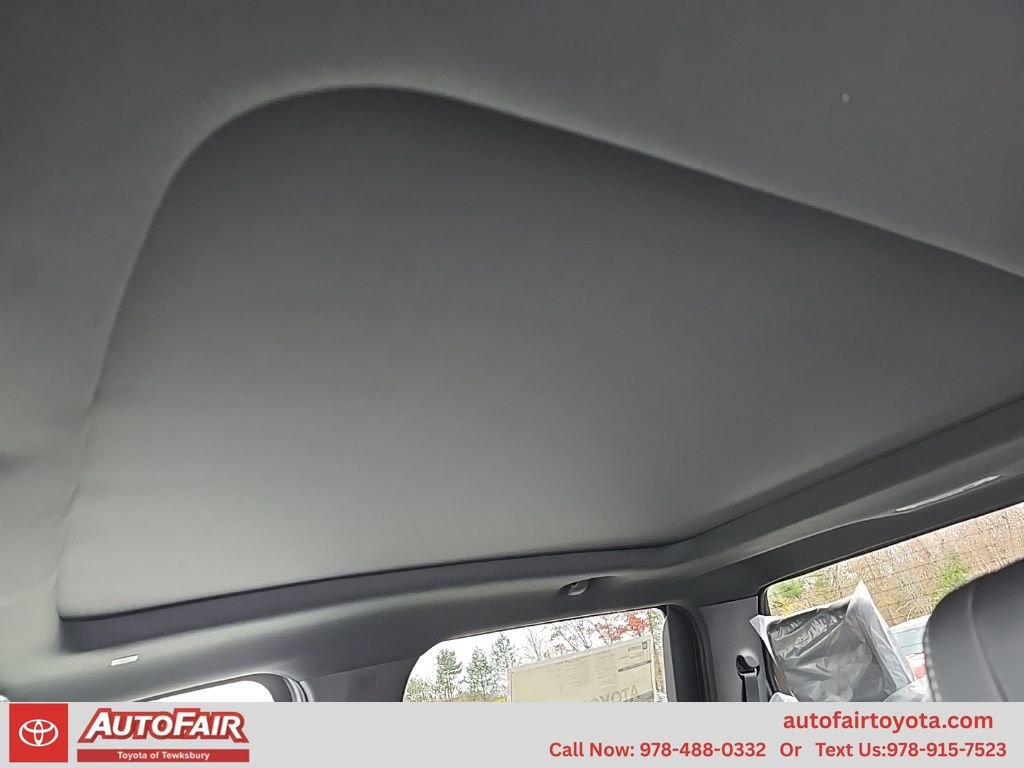 2026 Toyota Tundra Limited - Photo 10