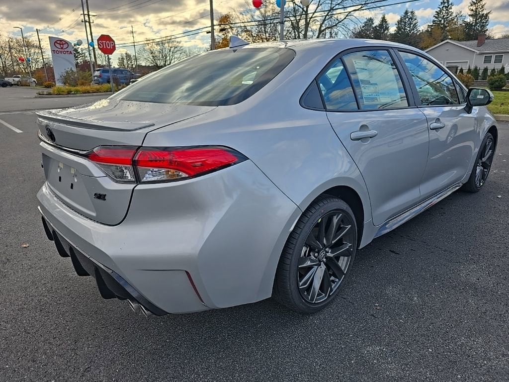 New 2026 Toyota Corolla SE Sedan