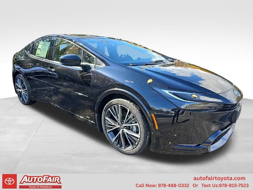 2026 Toyota Prius XLE AWD's photo