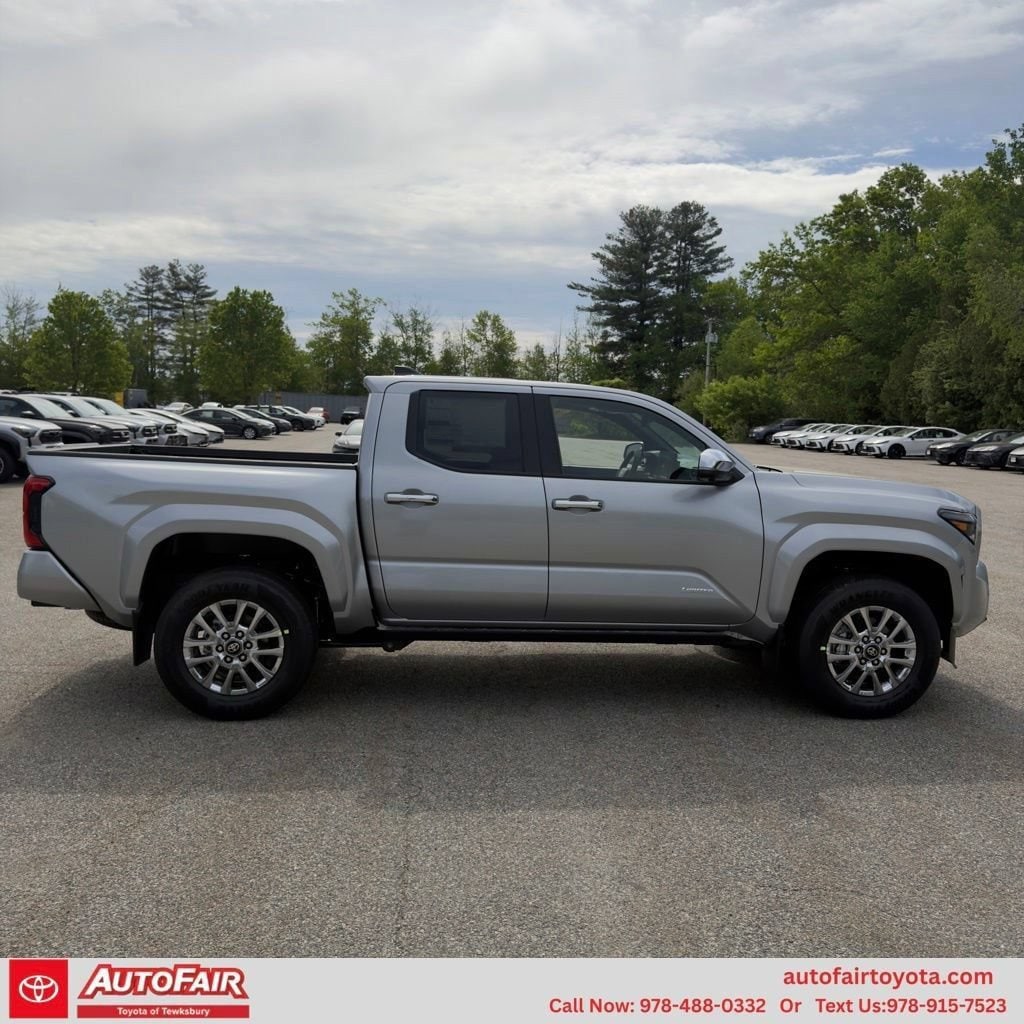 2026 Toyota Tacoma Limited - Photo 8