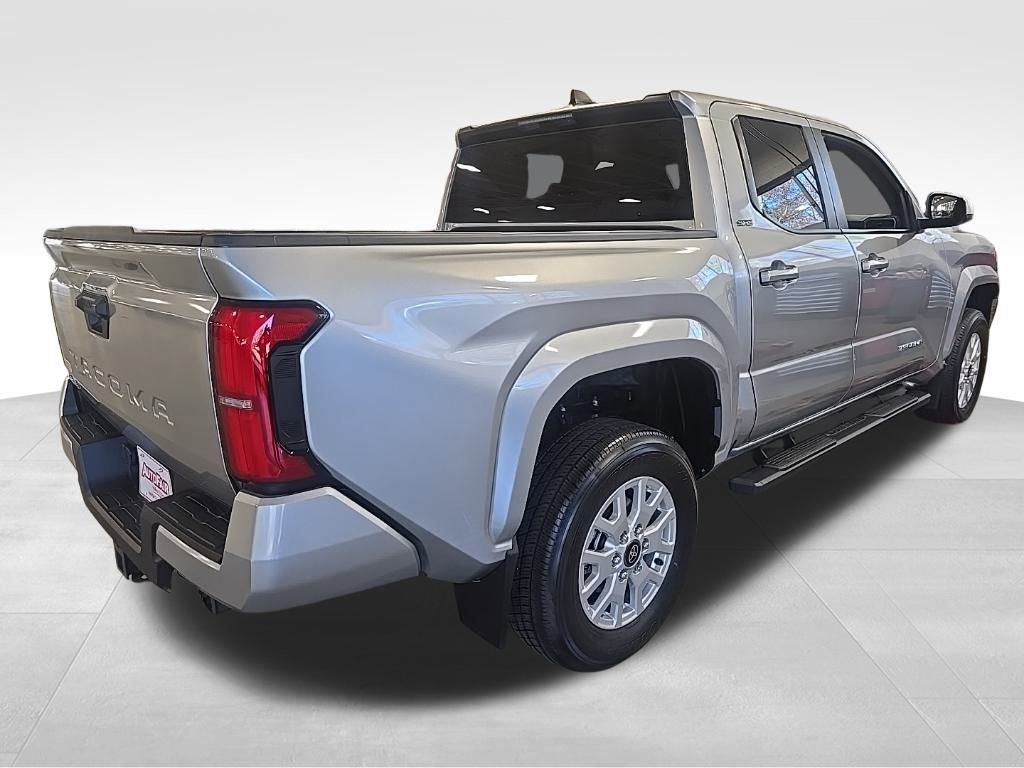 2024 Toyota Tacoma SR5 Double Cab photo 4