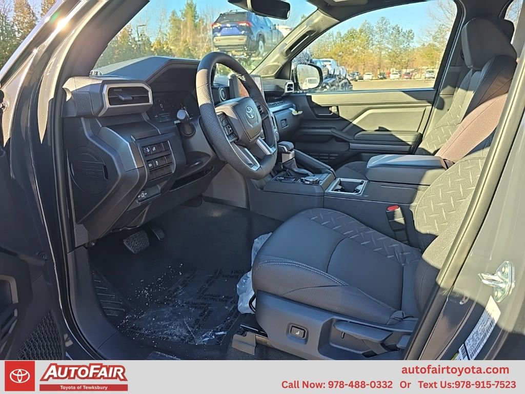 2026 Toyota Tacoma SR5 - Photo 15