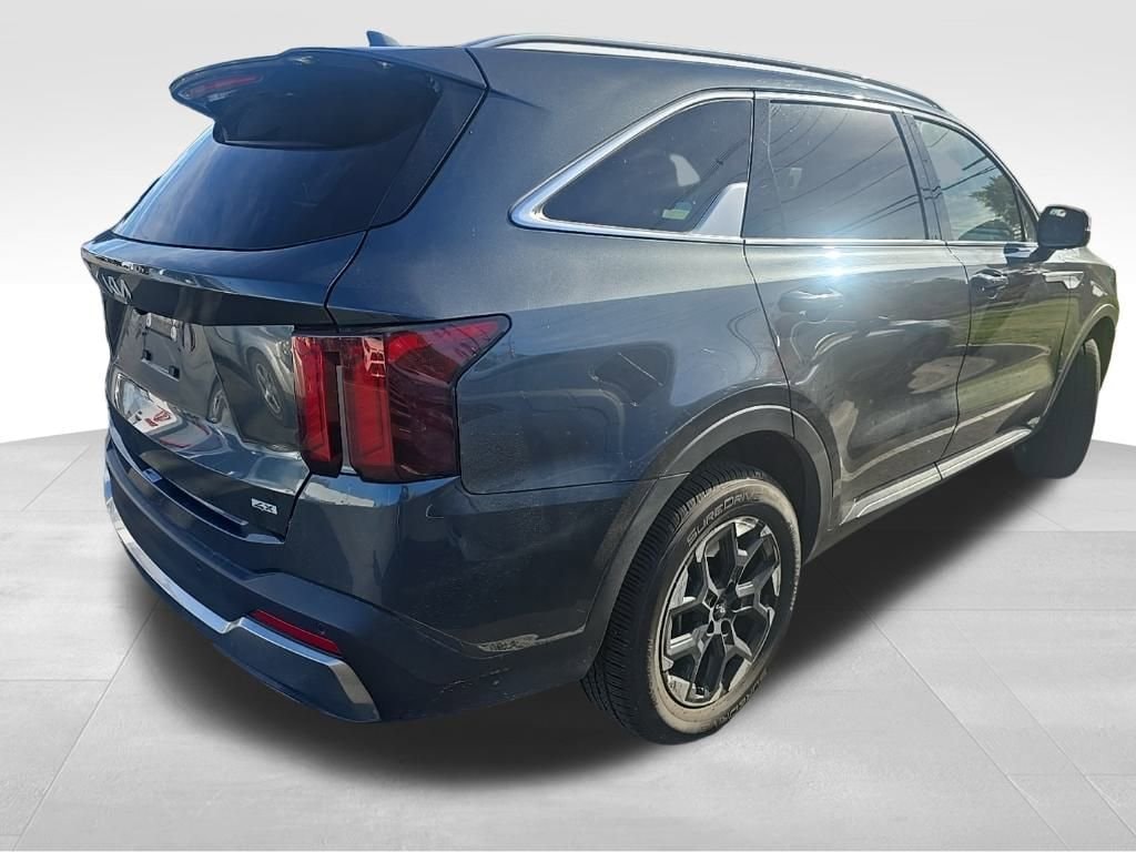 Used 2024 Kia Sorento S SUV
