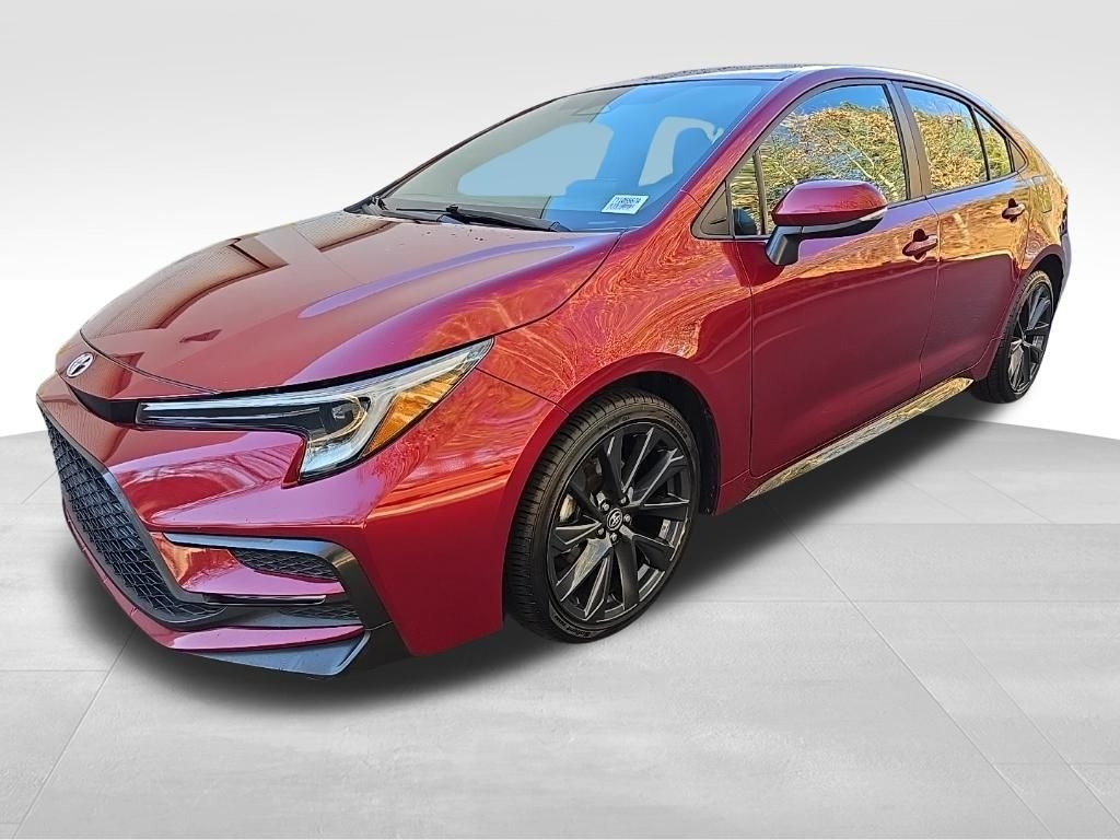 Used 2023 Toyota Corolla SE Sedan