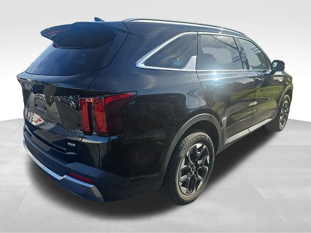 Used 2024 Kia Sorento S SUV