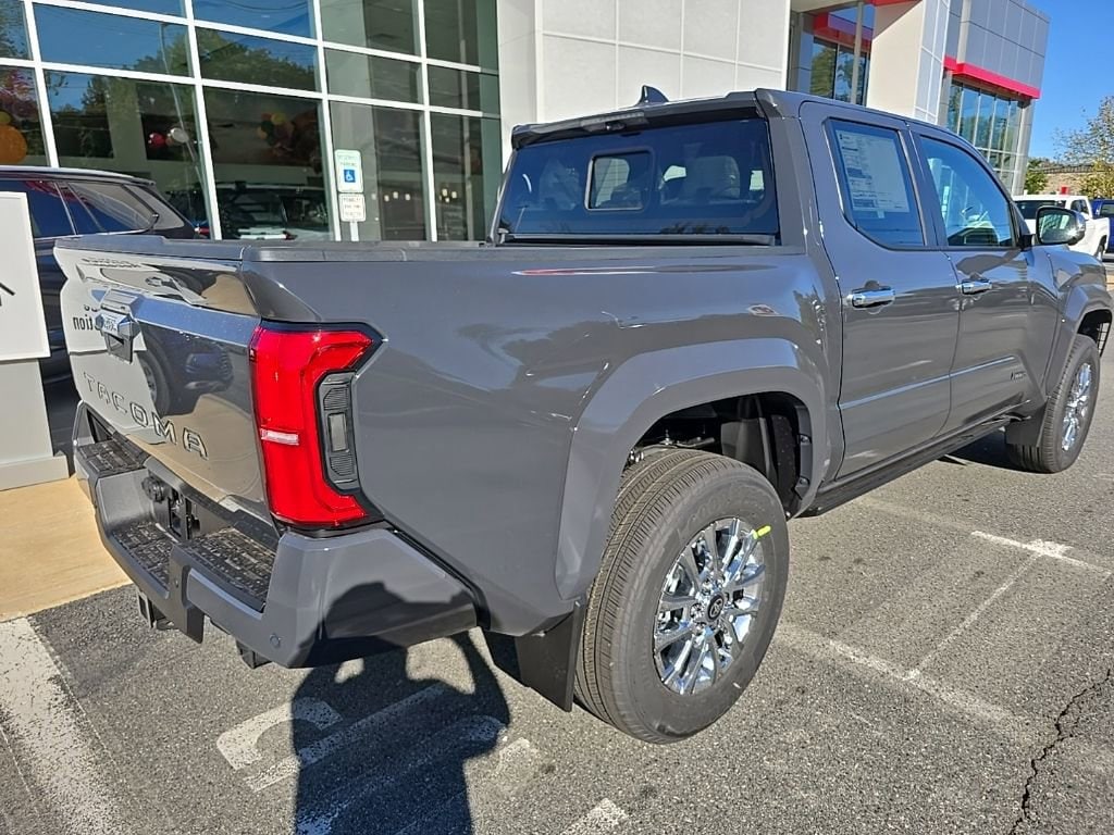 New 2025 Toyota Tacoma Limited Truck Double Cab