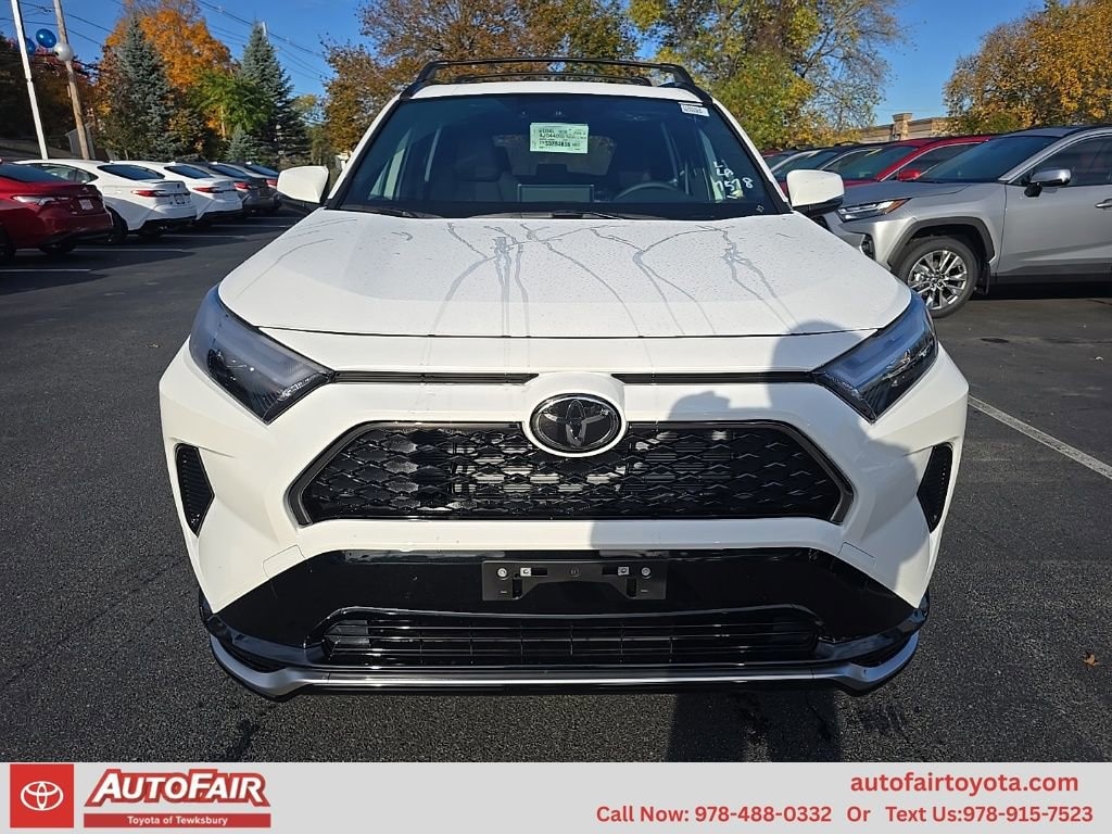 New 2025 Toyota RAV4 Plug-in Hybrid SE SUV