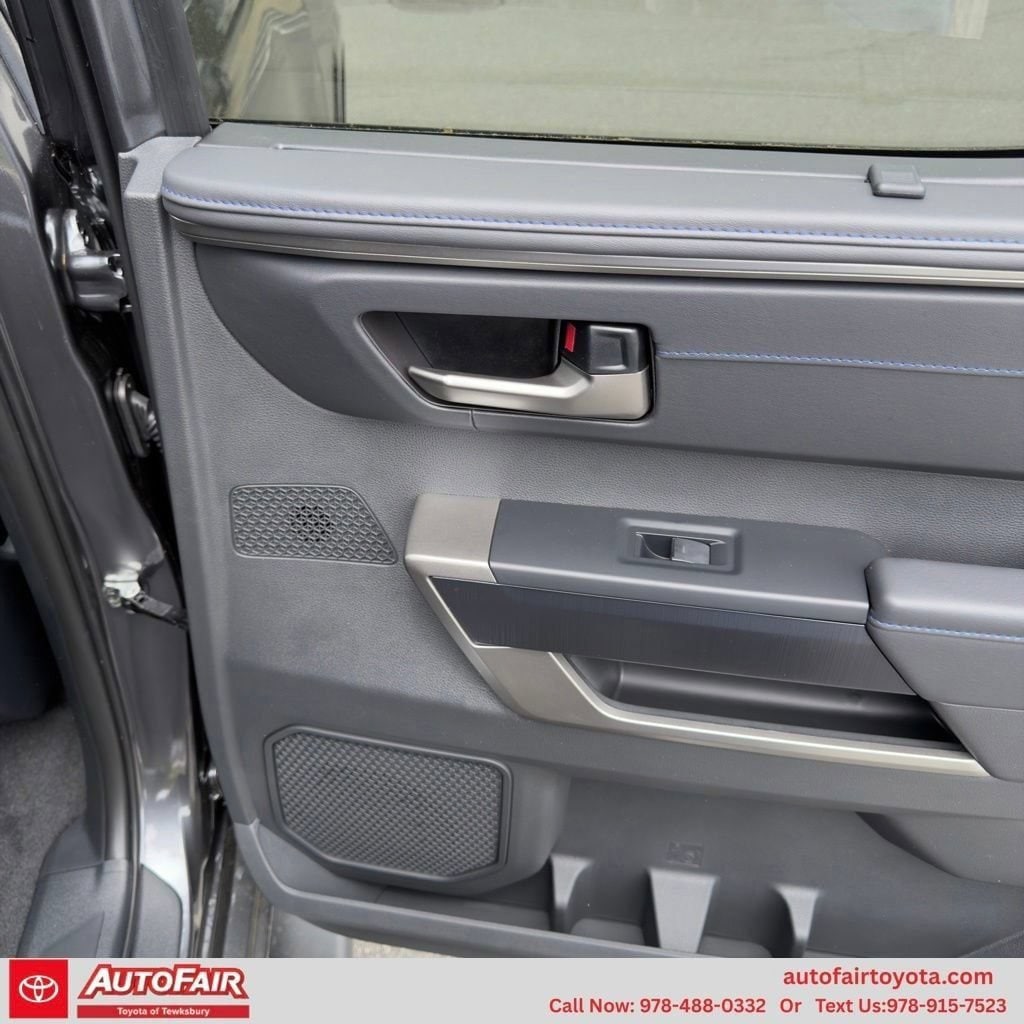 2026 Toyota Tundra Platinum - Photo 18