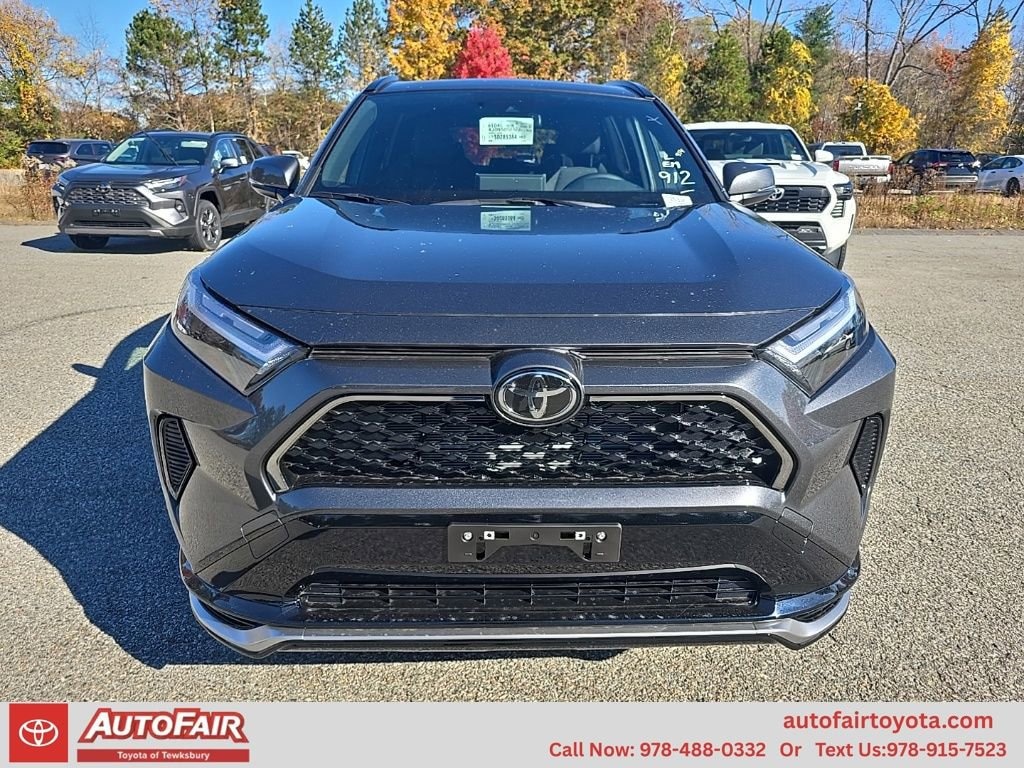 New 2025 Toyota RAV4 Plug-in Hybrid SE SUV