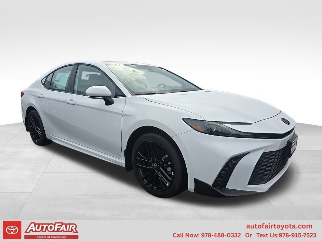 New 2026 Toyota Camry SE Sedan