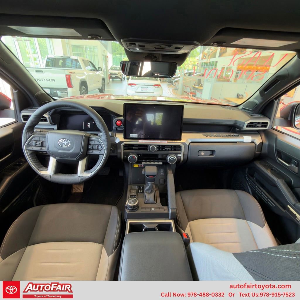 2025 Toyota Tacoma TRD Off Road - Photo 8