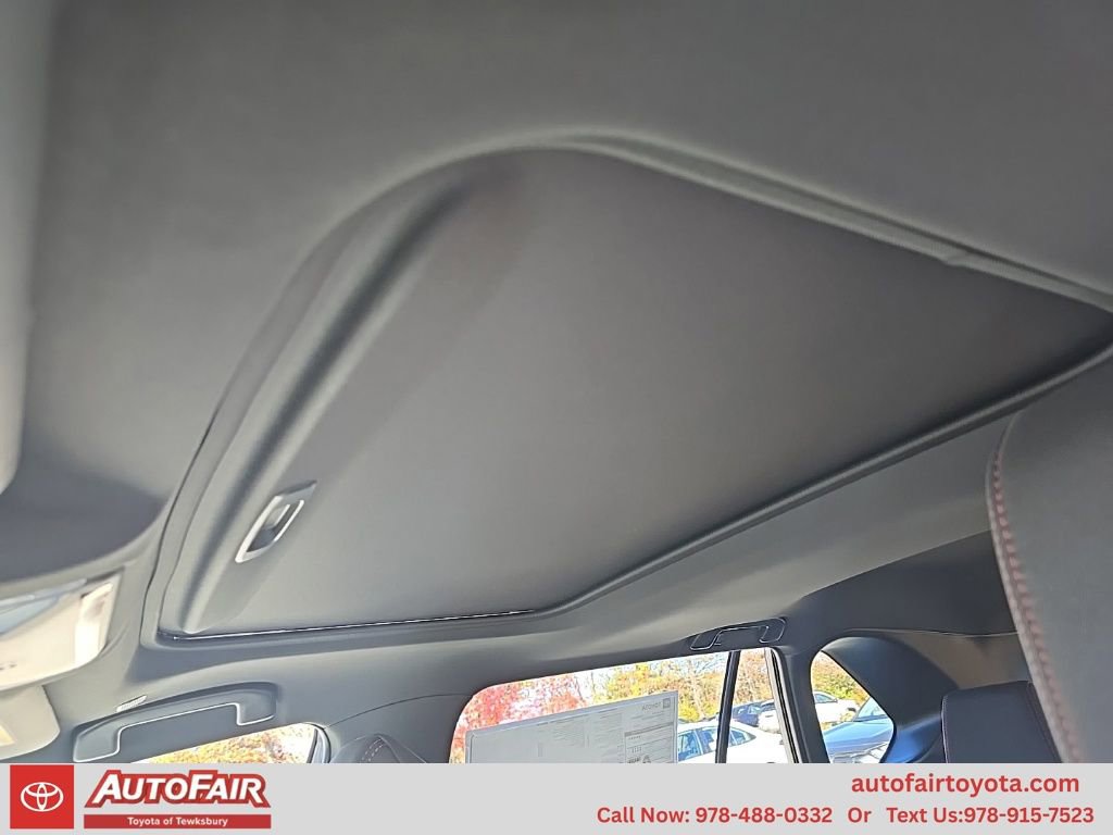 2025 Toyota Rav4 Plug-In Hybrid - Photo 10