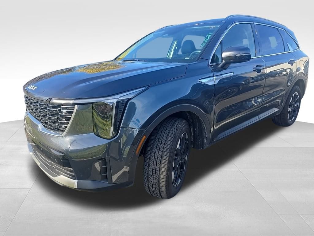 Used 2024 Kia Sorento S SUV
