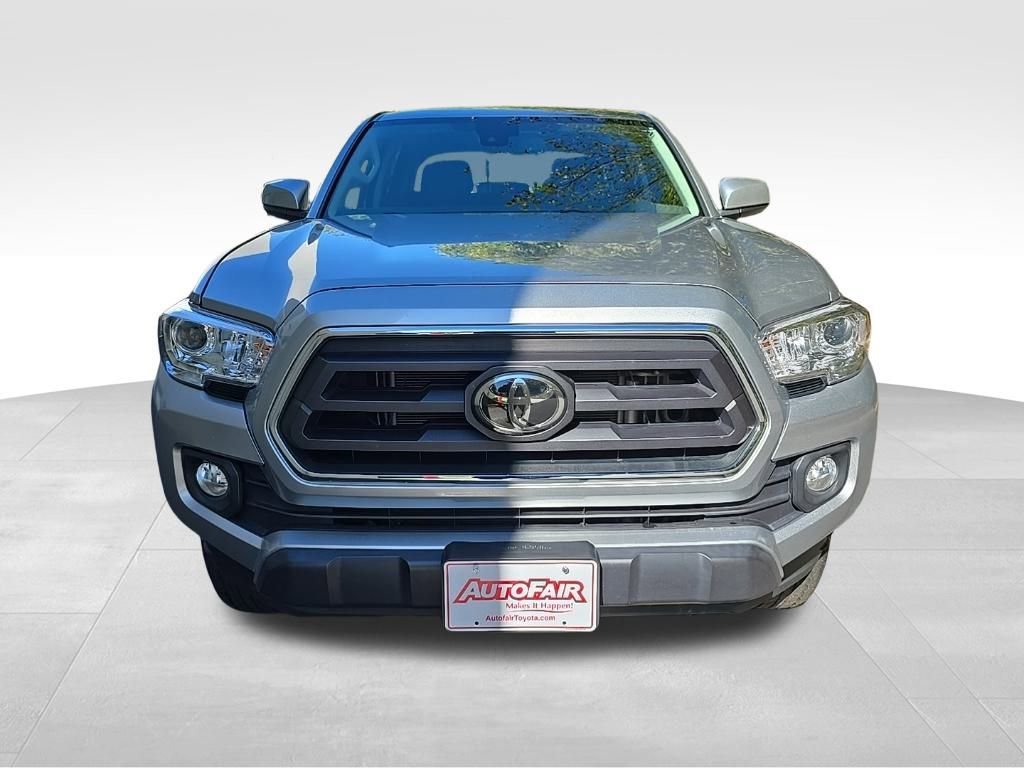 2022 Toyota Tacoma SR5 V6 photo 2