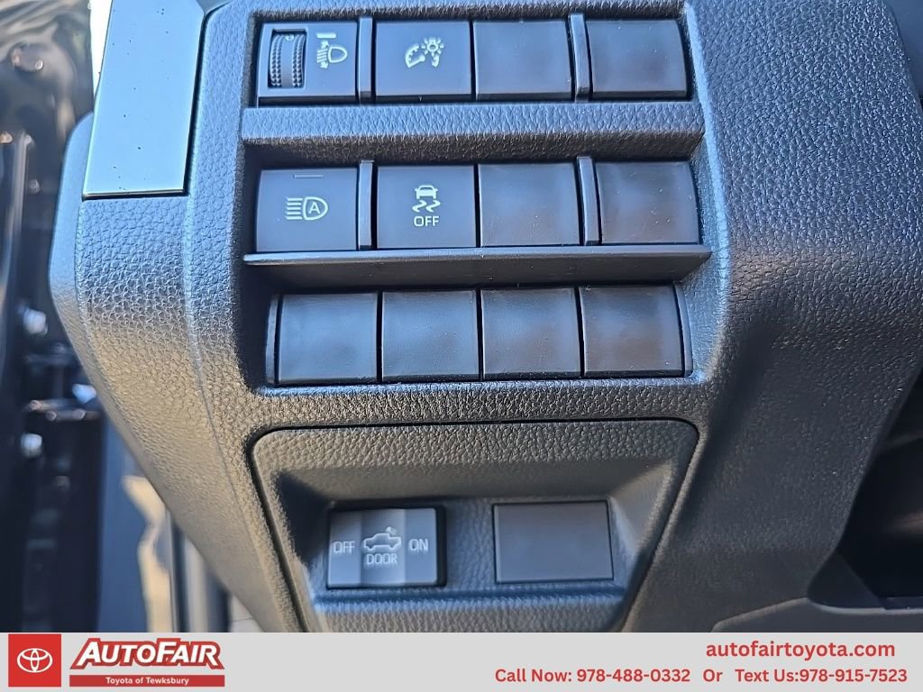 2026 Toyota Tacoma SR5 - Photo 11