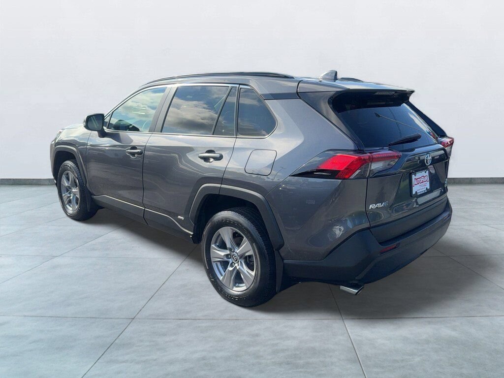 Used 2022 Toyota RAV4 Hybrid XLE SUV