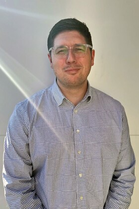 Staff member Joe Byrne from ID_00af42ce0330