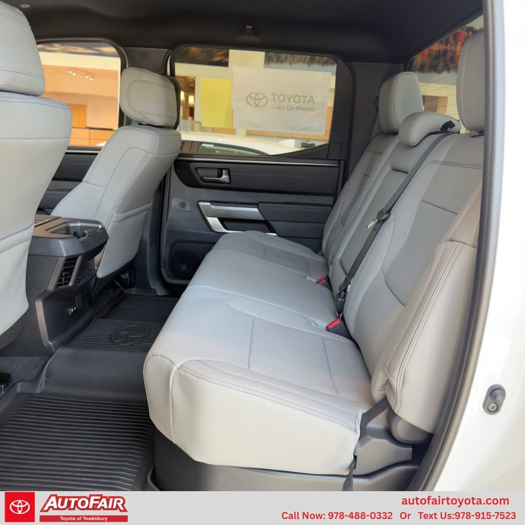 2026 Toyota Tundra SR5 - Photo 13