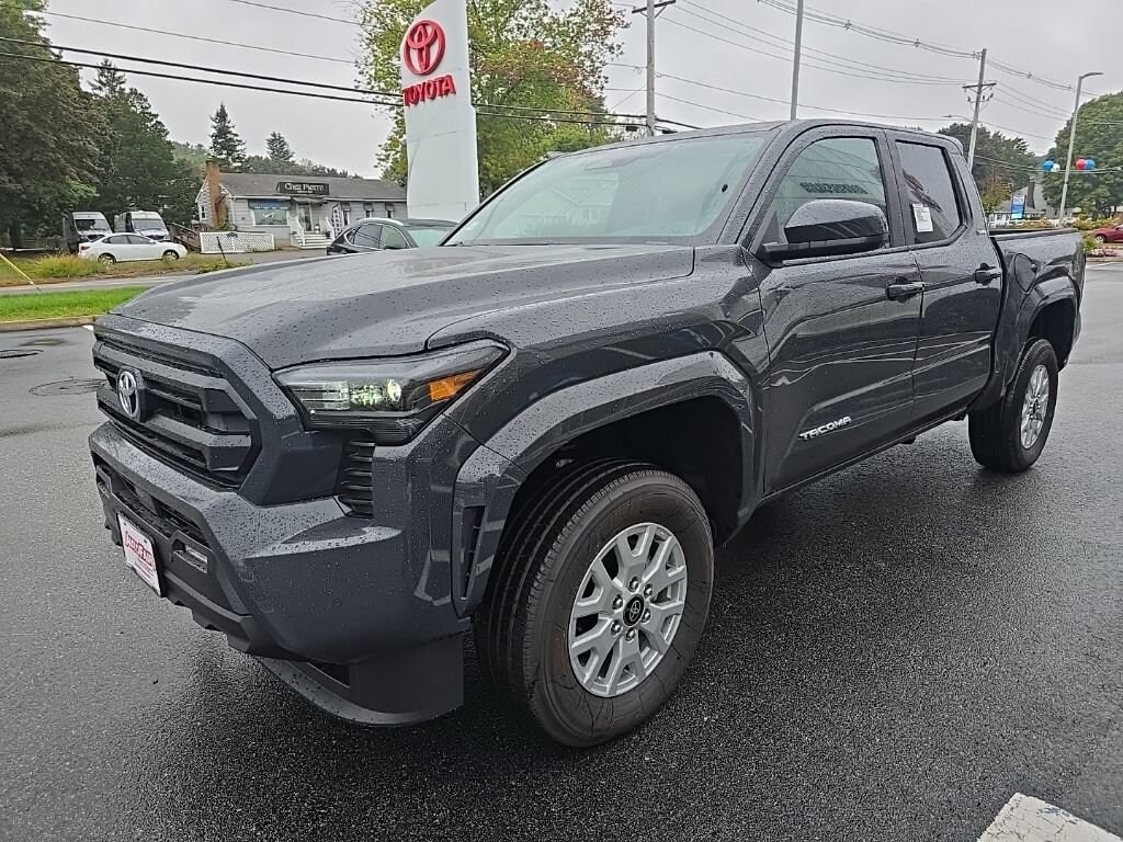 New 2025 Toyota Tacoma SR5 Truck Double Cab