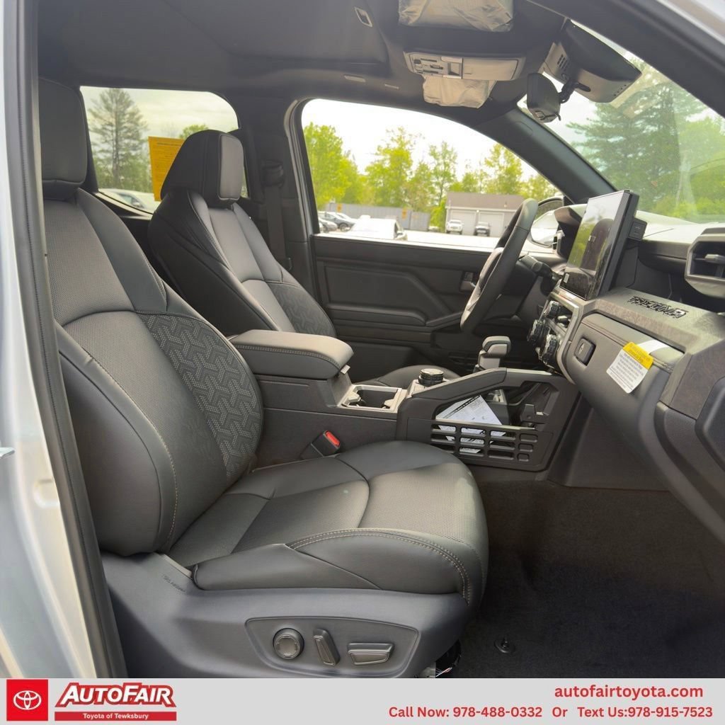 2026 Toyota Tacoma Limited - Photo 24