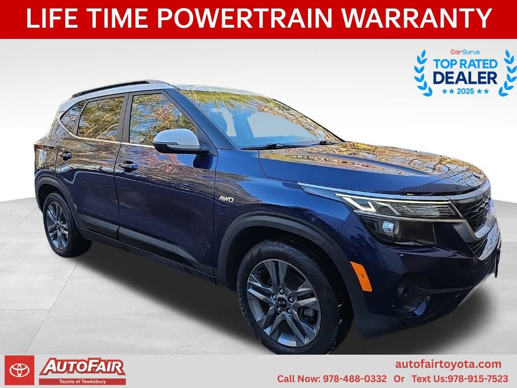 2021 Kia Seltos S's photo