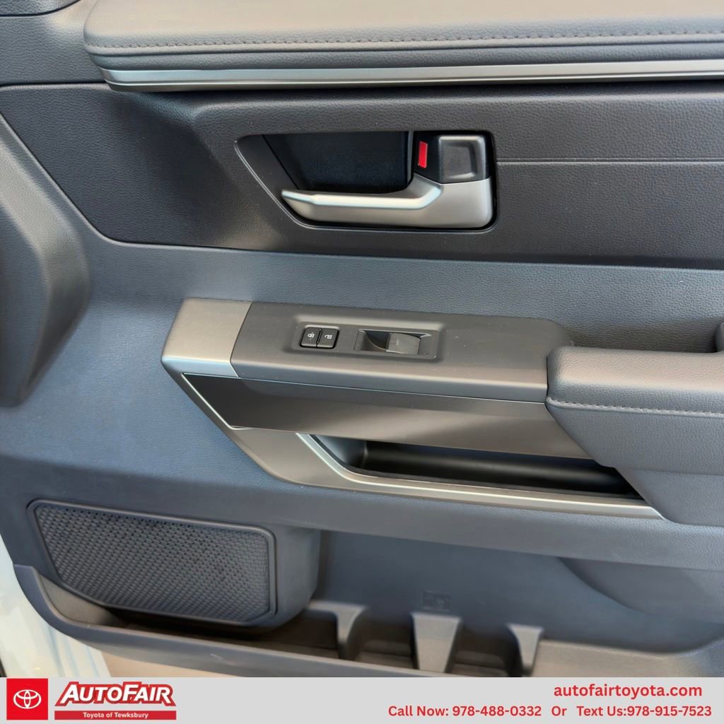2026 Toyota Tundra SR5 - Photo 18