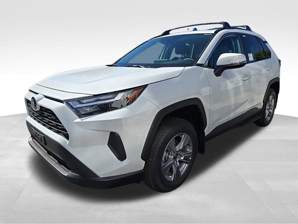 New 2025 Toyota RAV4 XLE SUV
