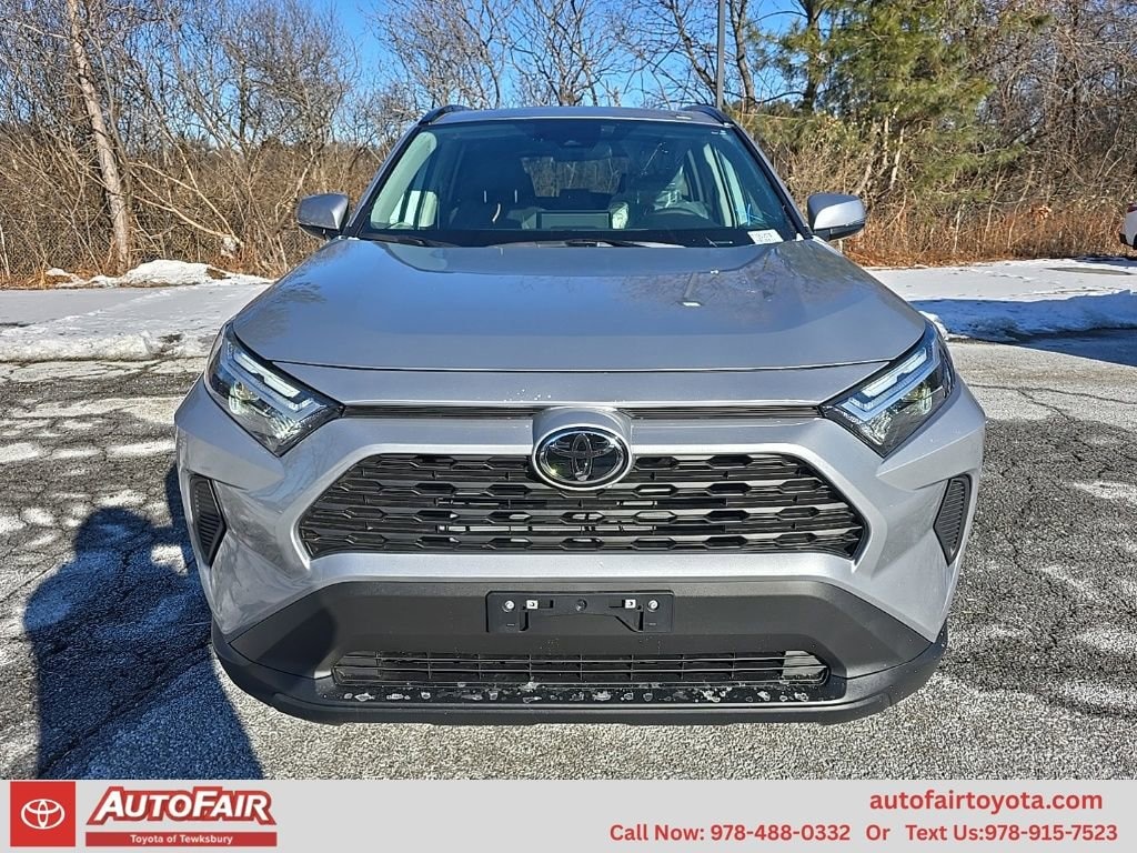 New 2025 Toyota RAV4 XLE SUV