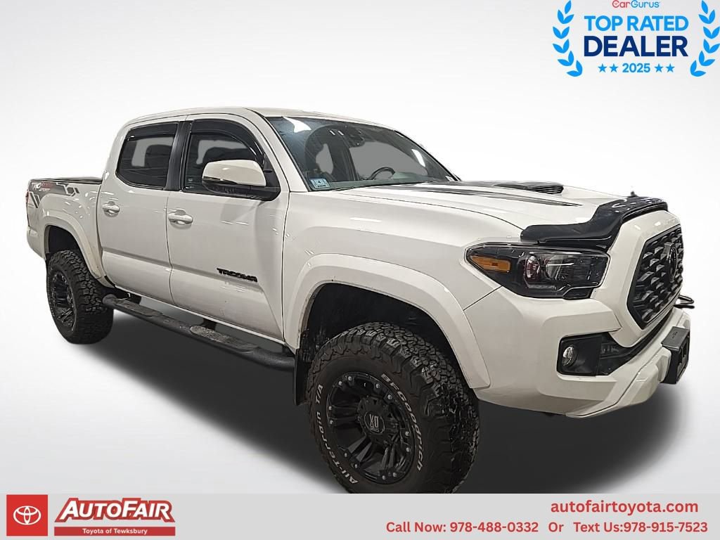 2018 Toyota Tacoma TRD Sport's photo