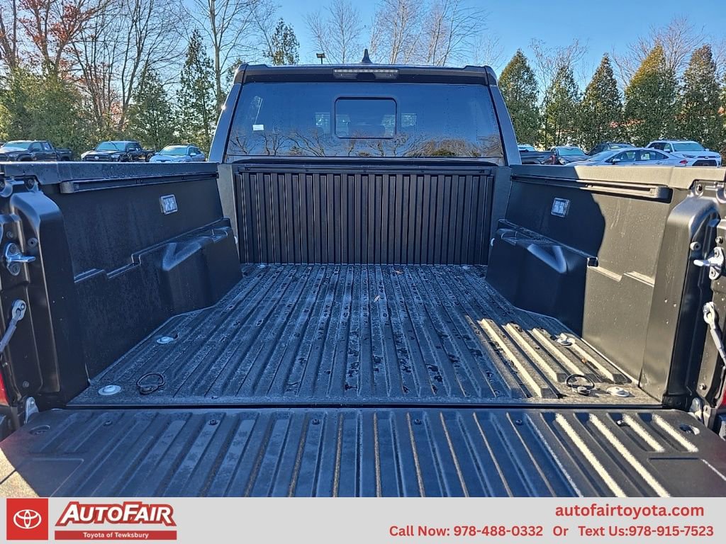 2026 Toyota Tacoma SR5 - Photo 24