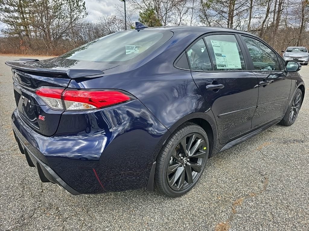 New 2026 Toyota Corolla SE Sedan