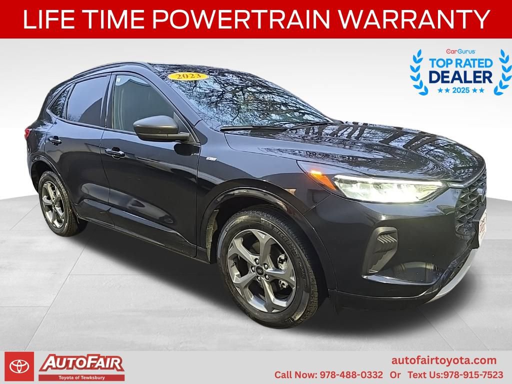 2023 Ford Escape ST-Line's photo