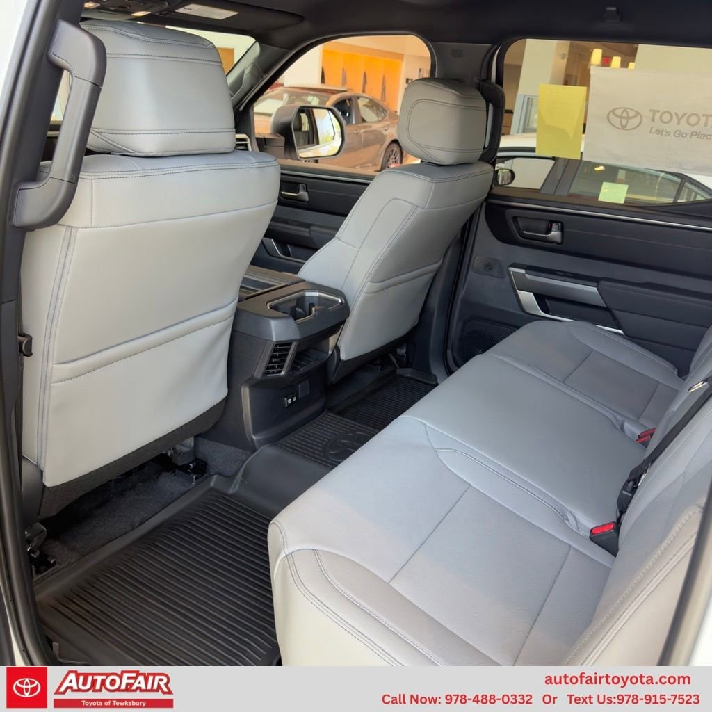 2026 Toyota Tundra SR5 - Photo 12