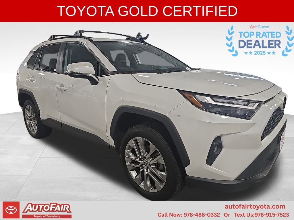 2024 Toyota RAV4 XLE Premium's photo