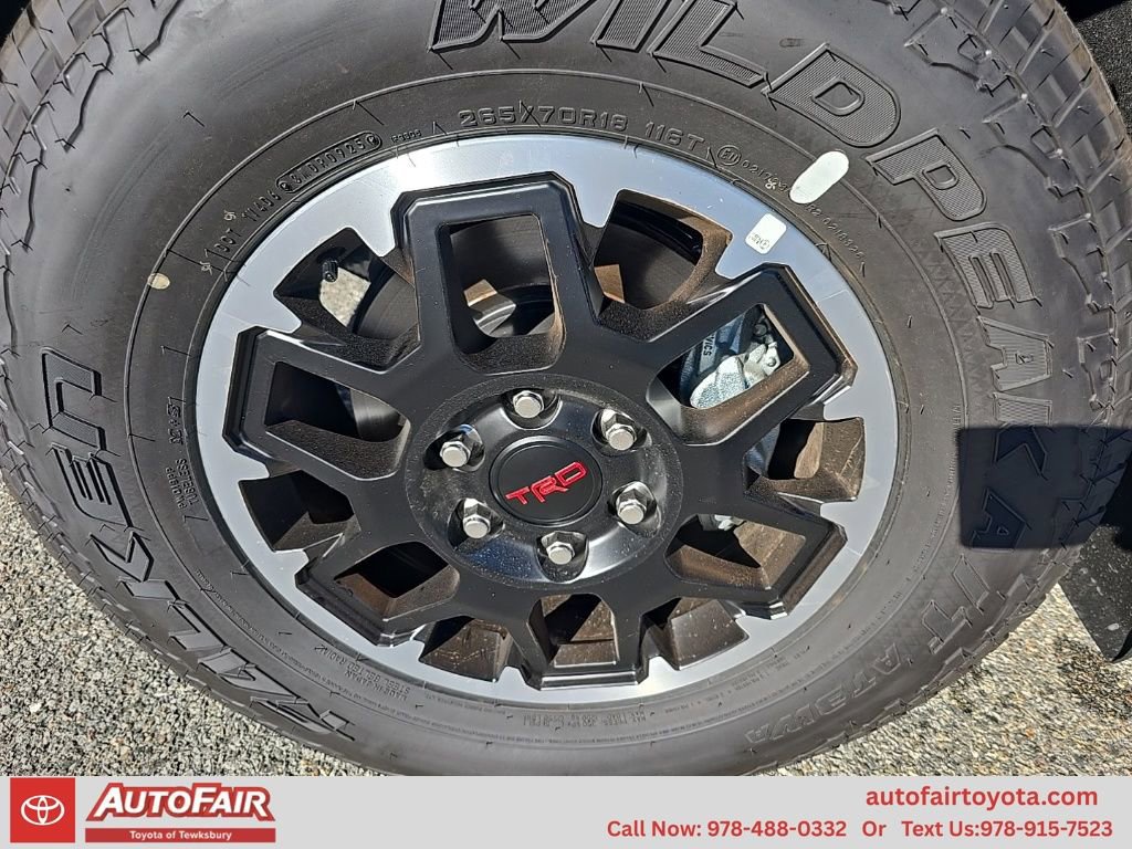 2025 Toyota Tacoma TRD Off Road - Photo 9