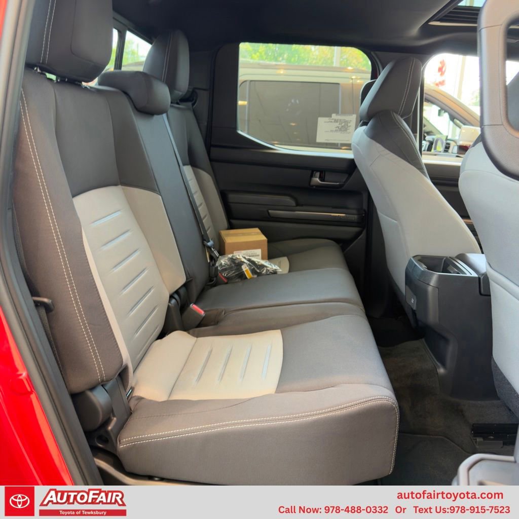 2025 Toyota Tacoma TRD Off Road - Photo 18